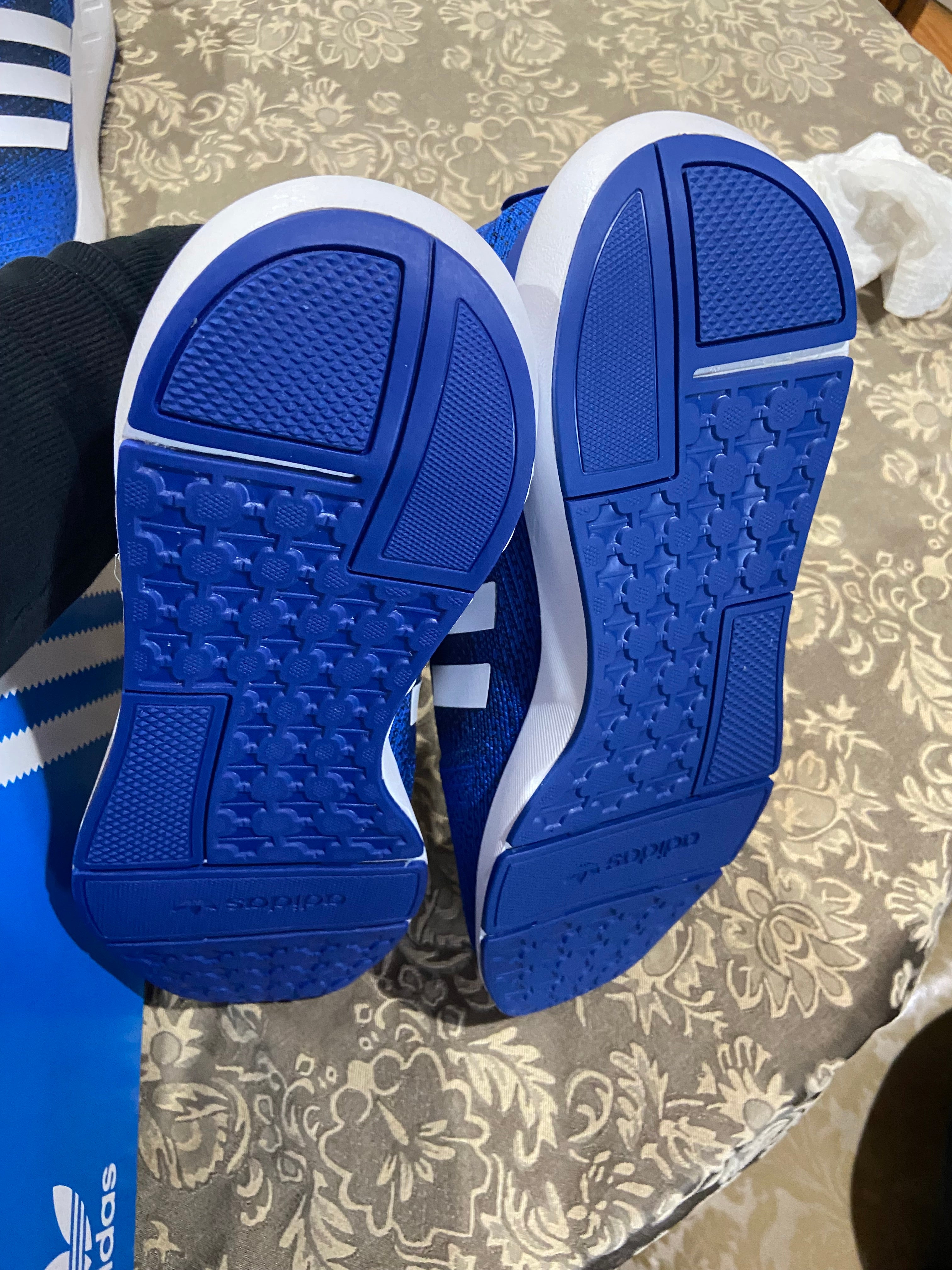 addidas men blue sneakers