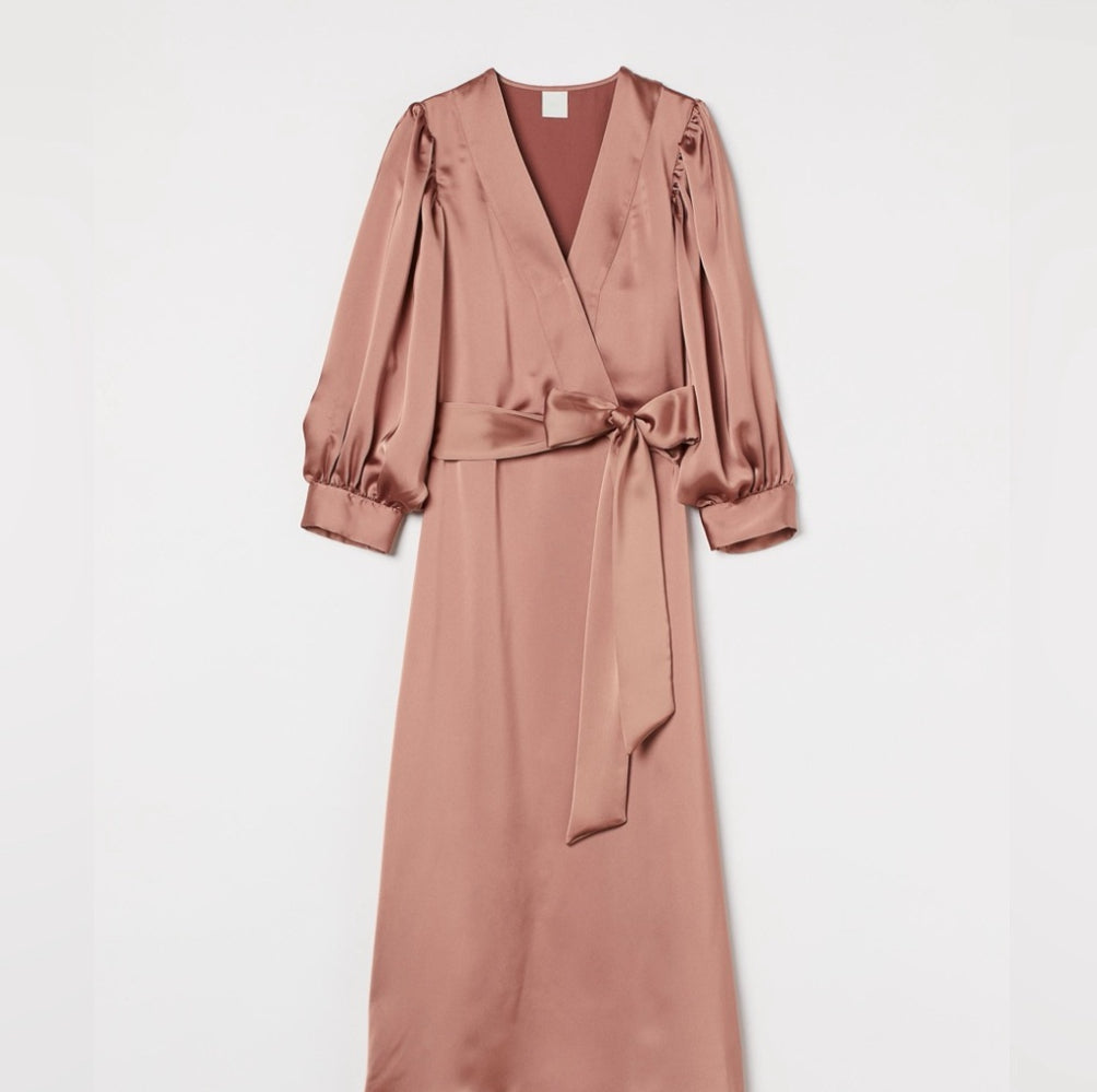 Calf-length dress in softly draping satin with a deep V-neck. Size S NWT!