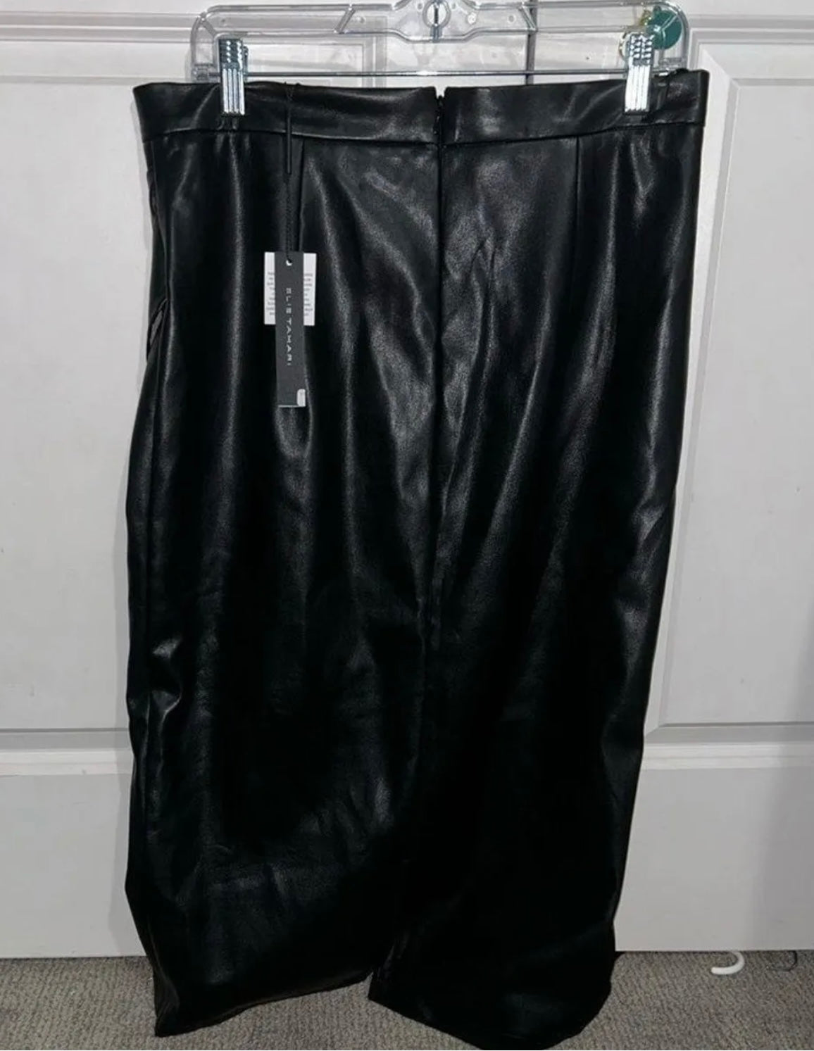 Ellie Tahari Size 12 black skirt New With Tags