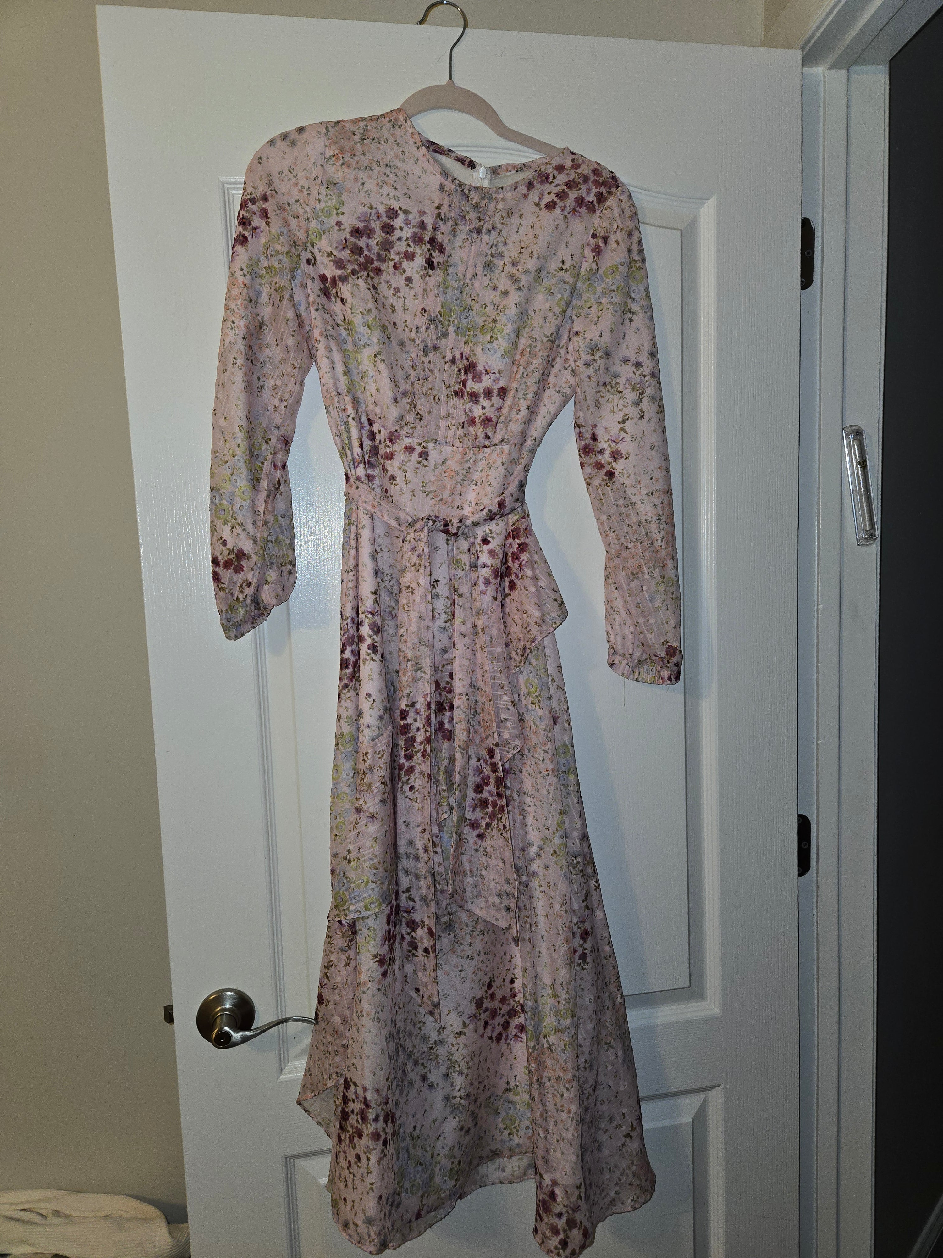 pink design dress