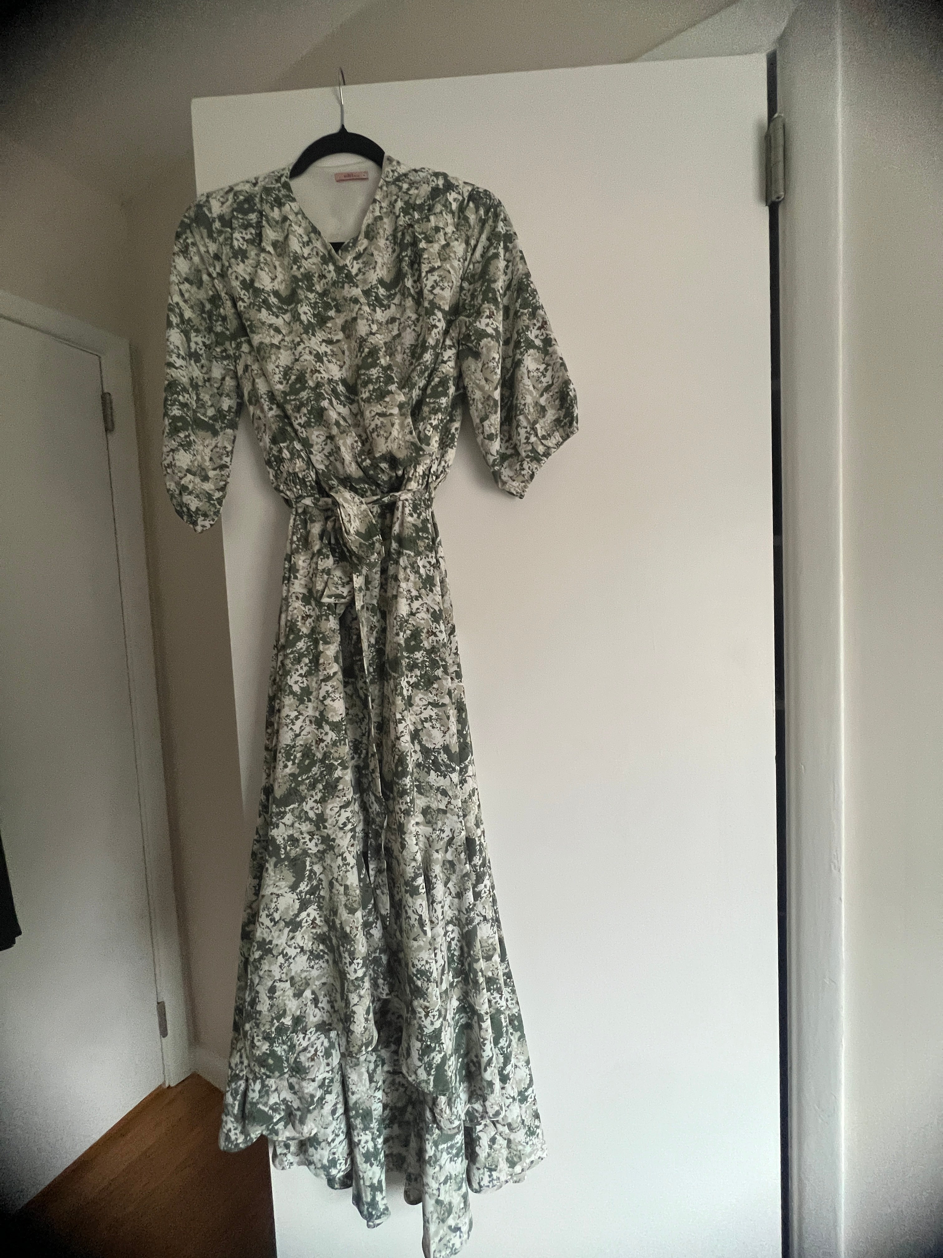 High/low Dress